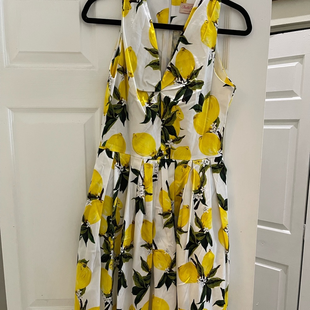 LEMON DRESS SIZE M
